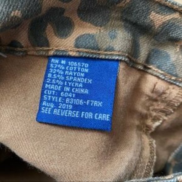 High Rise Tractrblue Slim High Stretch Jean Sz 25 - Picture 11 of 11